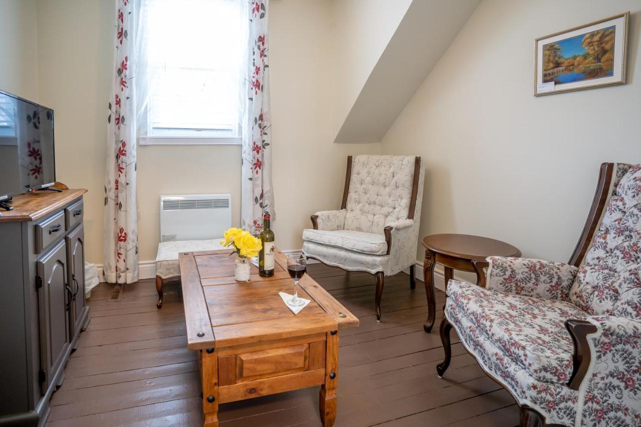 Au Coeur De Magog Bed & Breakfast Luaran gambar
