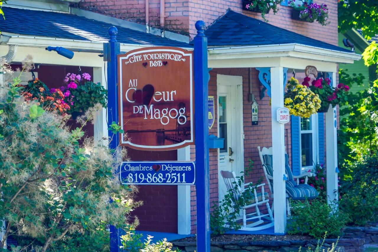 Au Coeur De Magog Bed & Breakfast Luaran gambar