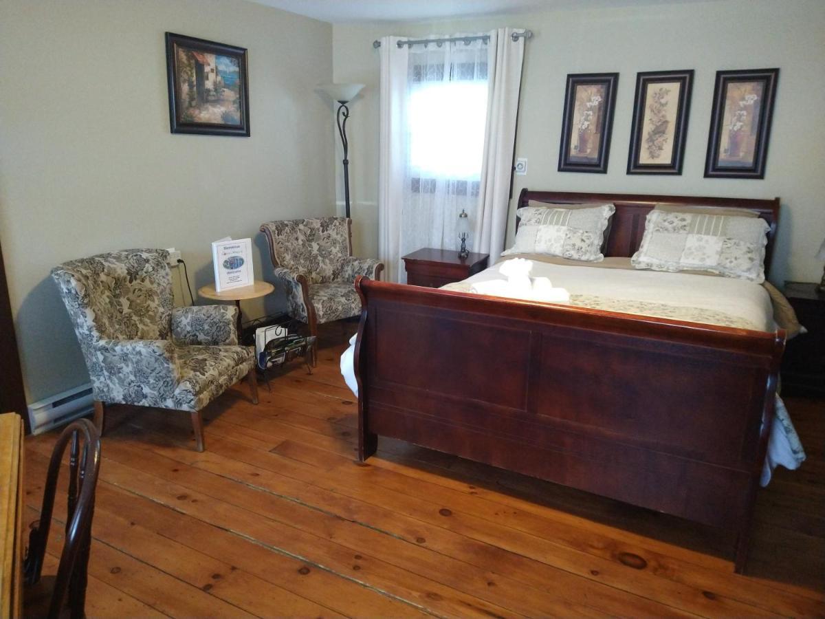 Au Coeur De Magog Bed & Breakfast Luaran gambar